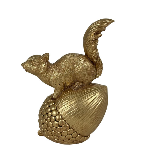 ARDILLA DECORATIVA DE RESINA 7